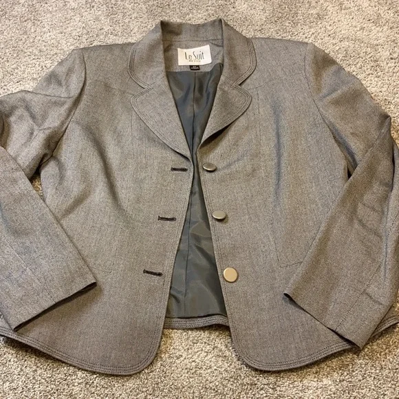 Pencil Skirt & Peplum Blazer Suit Set - Picture 3 of 10